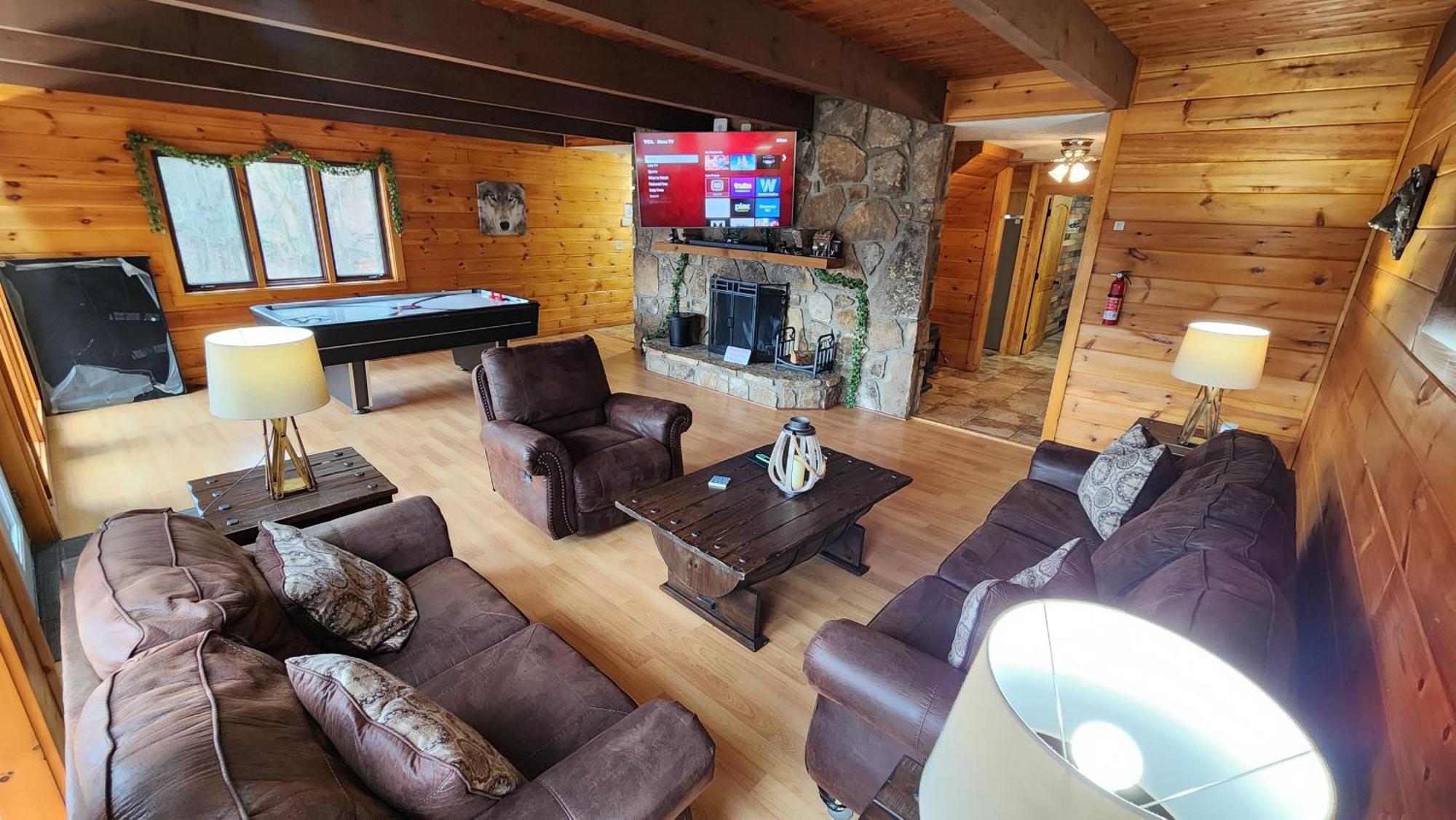Lazy Bear Cabin 세비어빌 외부 사진