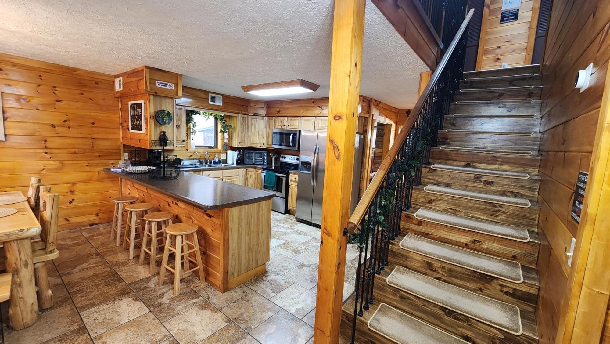 Lazy Bear Cabin 세비어빌 외부 사진